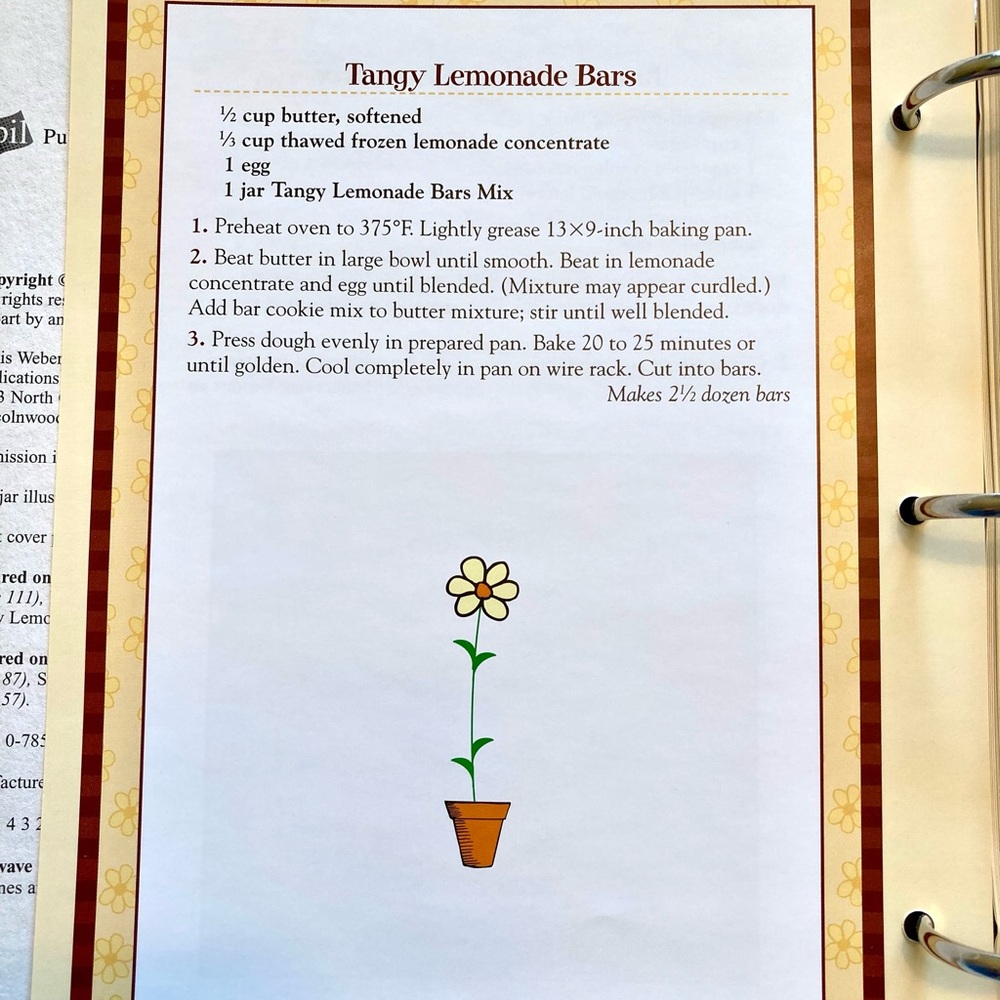 Cookbook: Gifts from a Jar: Cookies, Brownies & Bars Book - Picture 4 of 10